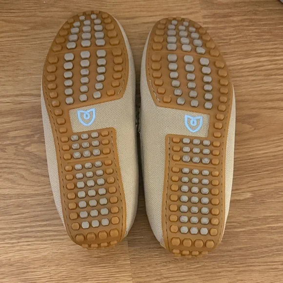 Rothy's Men's Loafers in Beige/Tan/Barley with Blue Accent Stripe - Size 12.5 - Picture 3 of 3